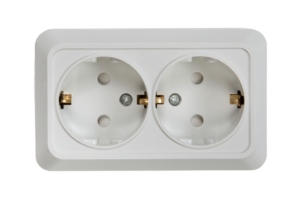 Розетка двойная с заземлением со шторкой BOLLETO белая накладная 7128х IN HOME